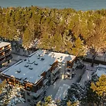 Klimatyzowany Przy Plazy - 2 Sypialnie, Basen, Garaz, 4 Pory Roku