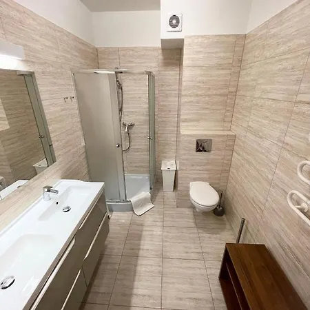 Klimatyzowany Przy Plazy - 2 Sypialnie, Basen, Garaz, 4 Pory Roku *