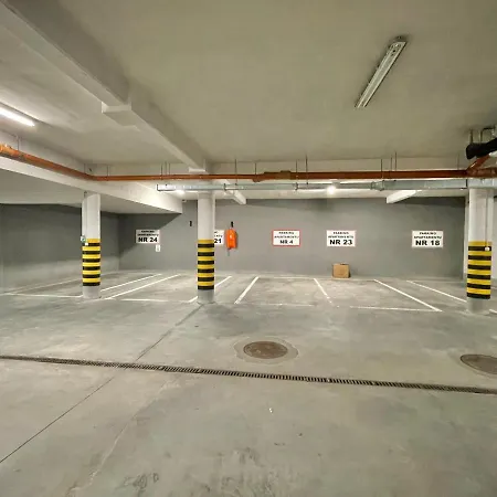 Klimatyzowany Przy Plazy - 2 Sypialnie, Basen, Garaz, 4 Pory Roku * Jastrzębia Góra