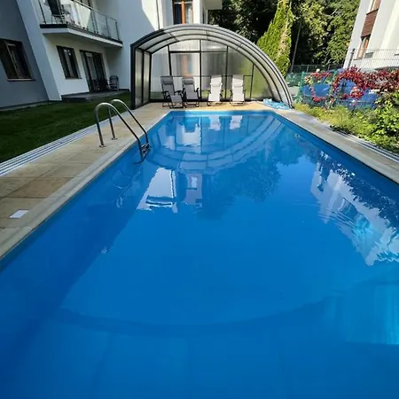 Klimatyzowany Przy Plazy - 2 Sypialnie, Basen, Garaz, 4 Pory Roku Appartement