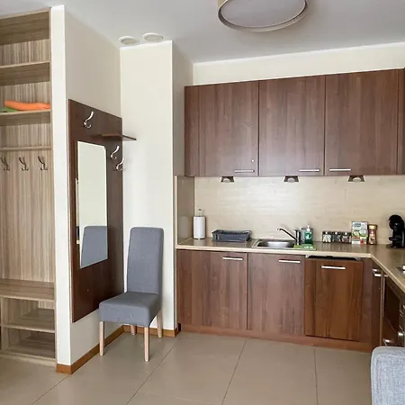 Klimatyzowany Przy Plazy - 2 Sypialnie, Basen, Garaz, 4 Pory Roku