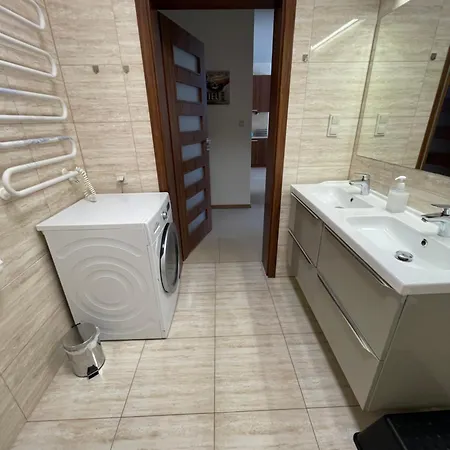 Appartement Klimatyzowany Przy Plazy - 2 Sypialnie, Basen, Garaz, 4 Pory Roku Jastrzębia Góra