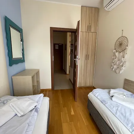 Appartement Klimatyzowany Przy Plazy - 2 Sypialnie, Basen, Garaz, 4 Pory Roku