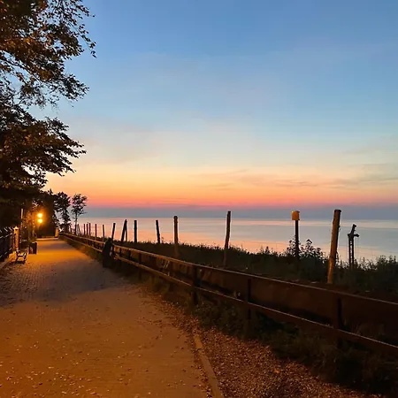 公寓 Klimatyzowany Przy Plazy - 2 Sypialnie, Basen, Garaz, 4 Pory Roku