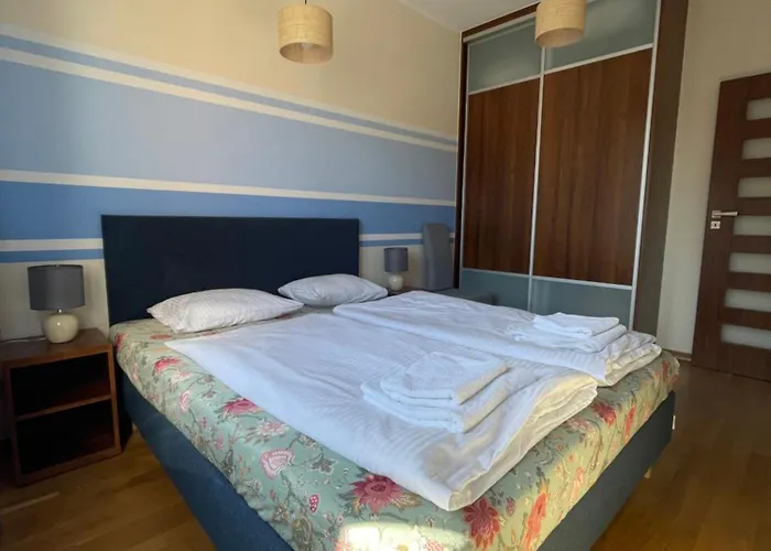 Klimatyzowany Przy Plazy - 2 Sypialnie, Basen, Garaz, 4 Pory Roku * Jastrzębia Góra