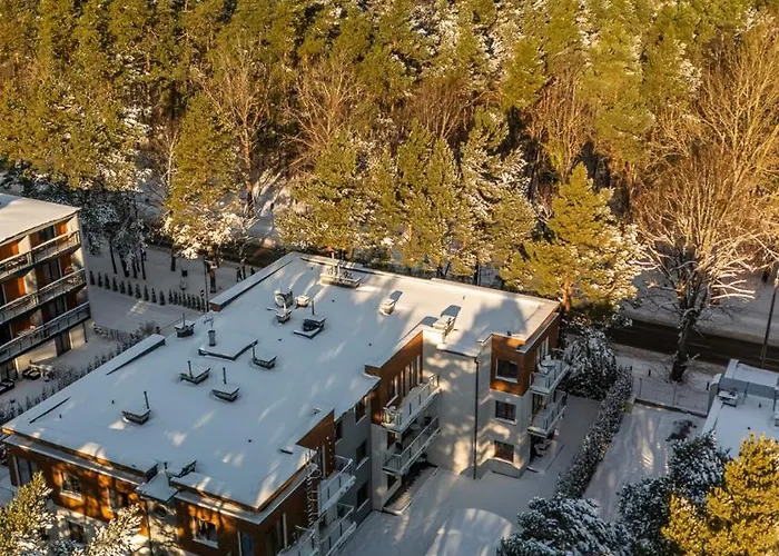 Klimatyzowany Przy Plazy - 2 Sypialnie, Basen, Garaz, 4 Pory Roku